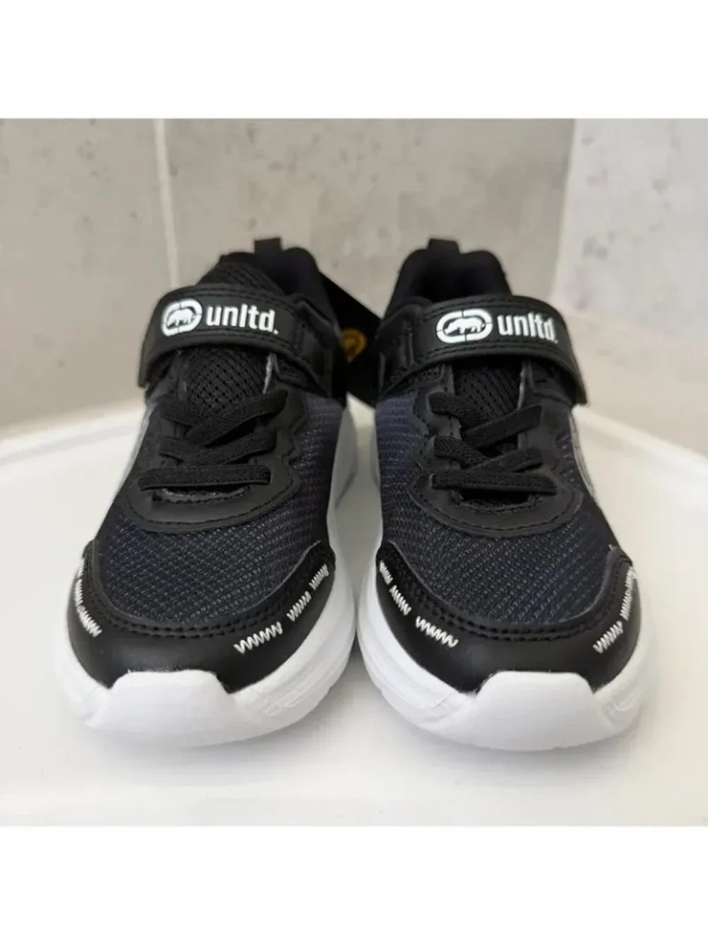 Ecko Unlimited Velcro Sneakers Size 11 Toddler